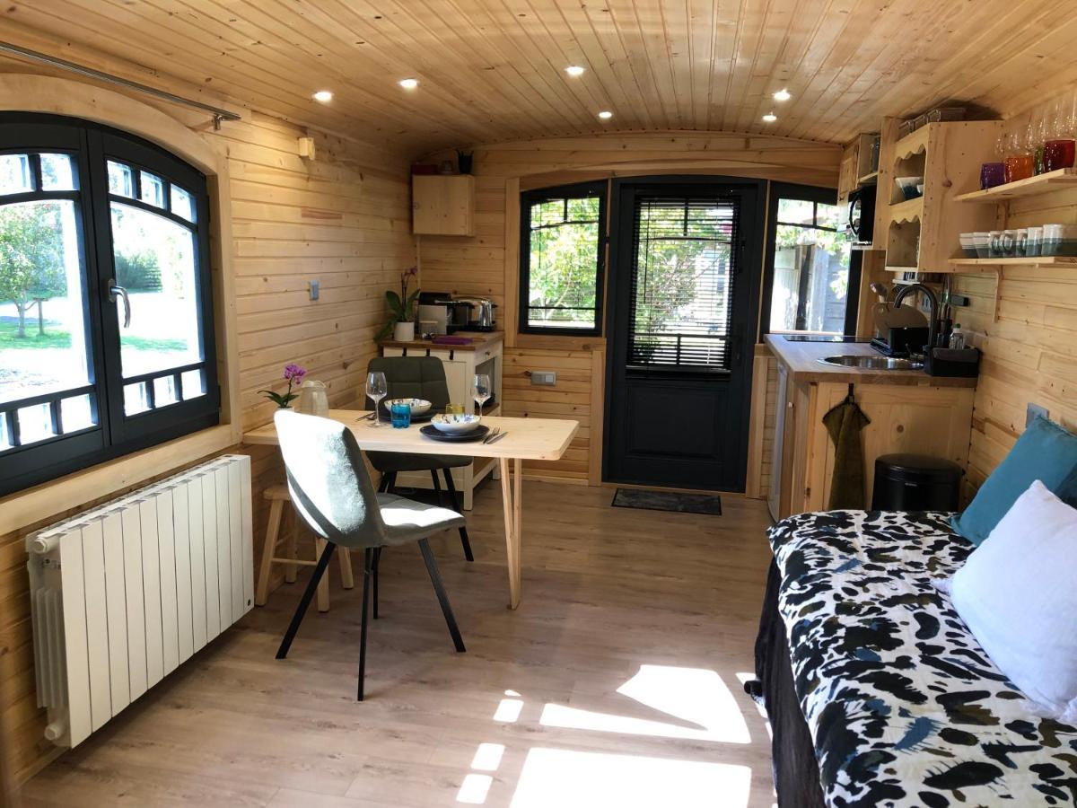 Roulotte Gites O Bien-Etre Massage Spa Sejour Bien-Etre En Hebergement Insolite Roulotte Karantez Ou En Gites Melon Ou Yock A 800 M Des Plages Maison D'Hote Drogou ปอร์สปอแด ภายนอก รูปภาพ