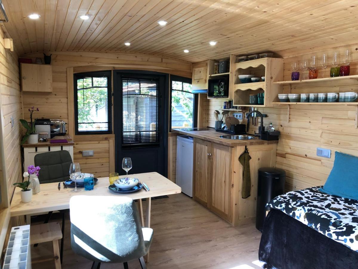 Roulotte Gites O Bien-Etre Massage Spa Sejour Bien-Etre En Hebergement Insolite Roulotte Karantez Ou En Gites Melon Ou Yock A 800 M Des Plages Maison D'Hote Drogou ปอร์สปอแด ภายนอก รูปภาพ