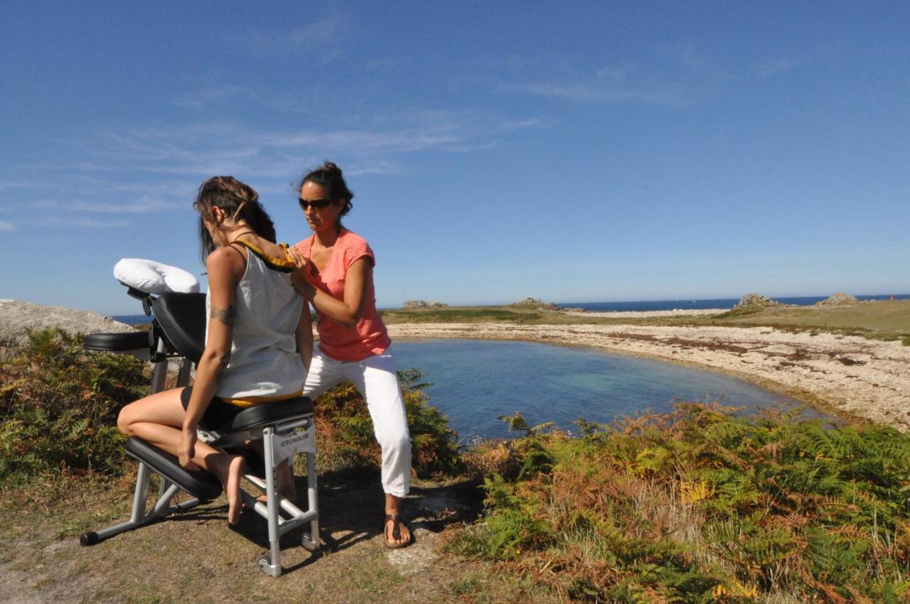 Roulotte Gites O Bien-Etre Massage Spa Sejour Bien-Etre En Hebergement Insolite Roulotte Karantez Ou En Gites Melon Ou Yock A 800 M Des Plages Maison D'Hote Drogou ปอร์สปอแด ภายนอก รูปภาพ